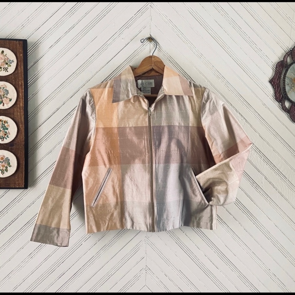 Vintage pastel jacket 😍